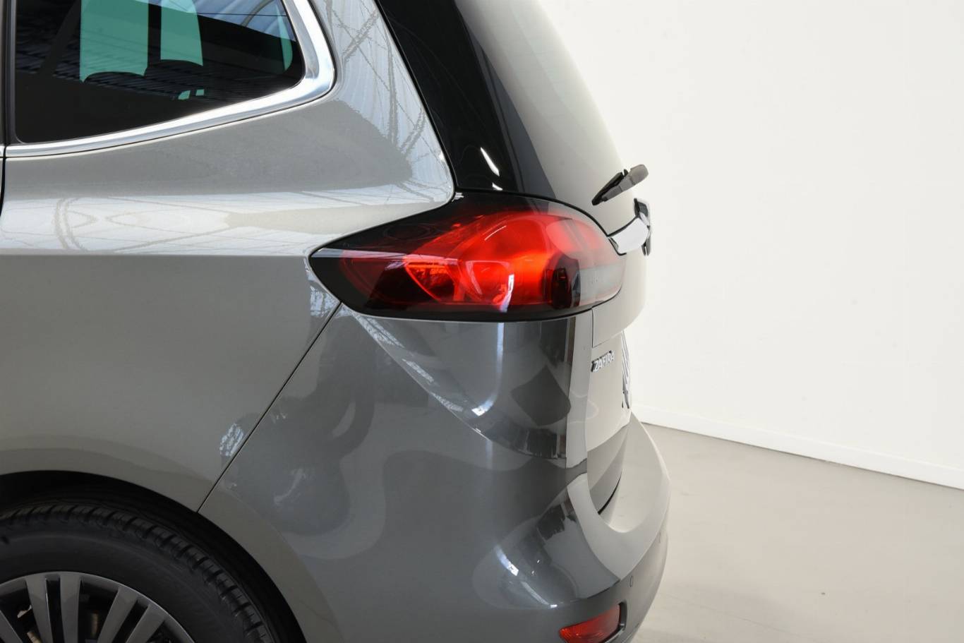 OPEL Zafira Tourer 38