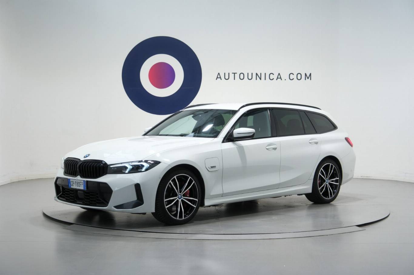 BMW 320