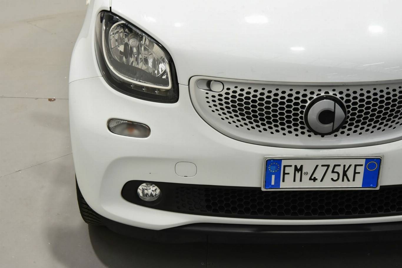 SMART ForFour 17