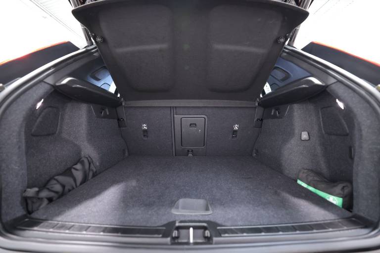 VOLVO XC40 53