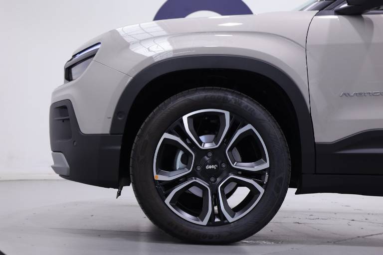 JEEP Avenger 18