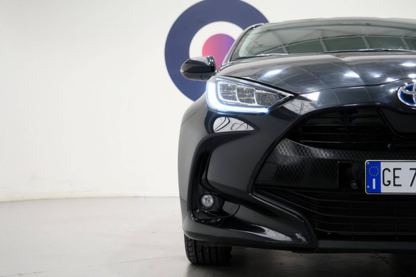 TOYOTA Yaris 47