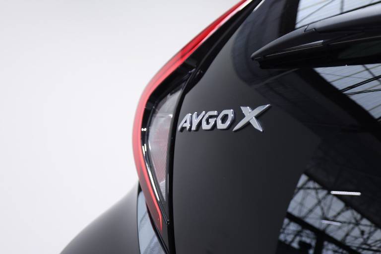 TOYOTA Aygo X 43