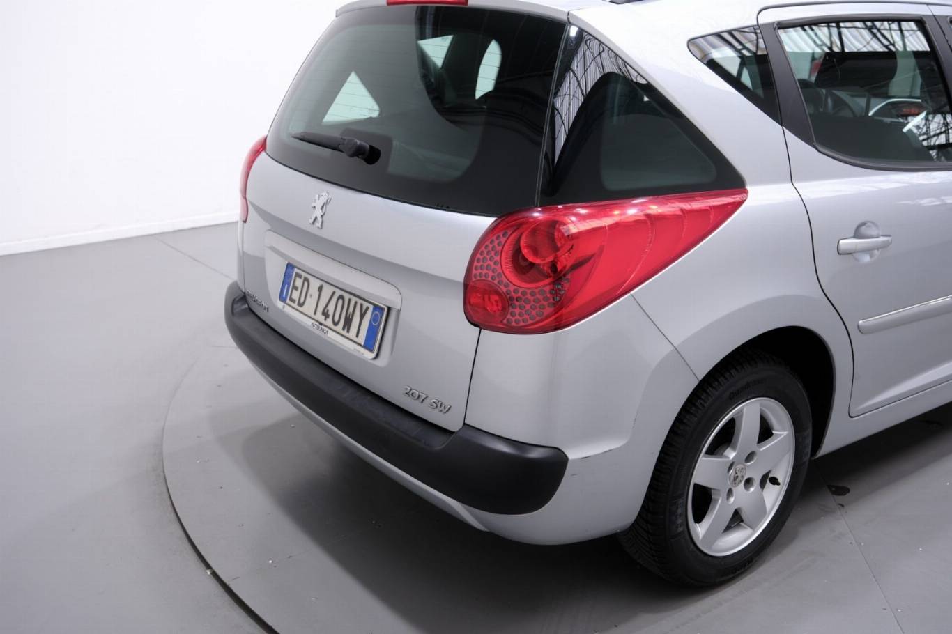PEUGEOT 207 42