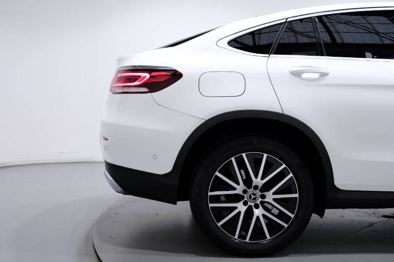 MERCEDES-BENZ GLC 200 65