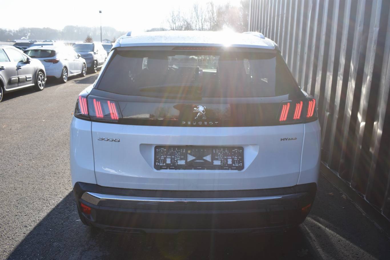 PEUGEOT 3008 4