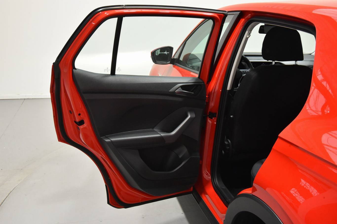 VOLKSWAGEN T-Cross 36