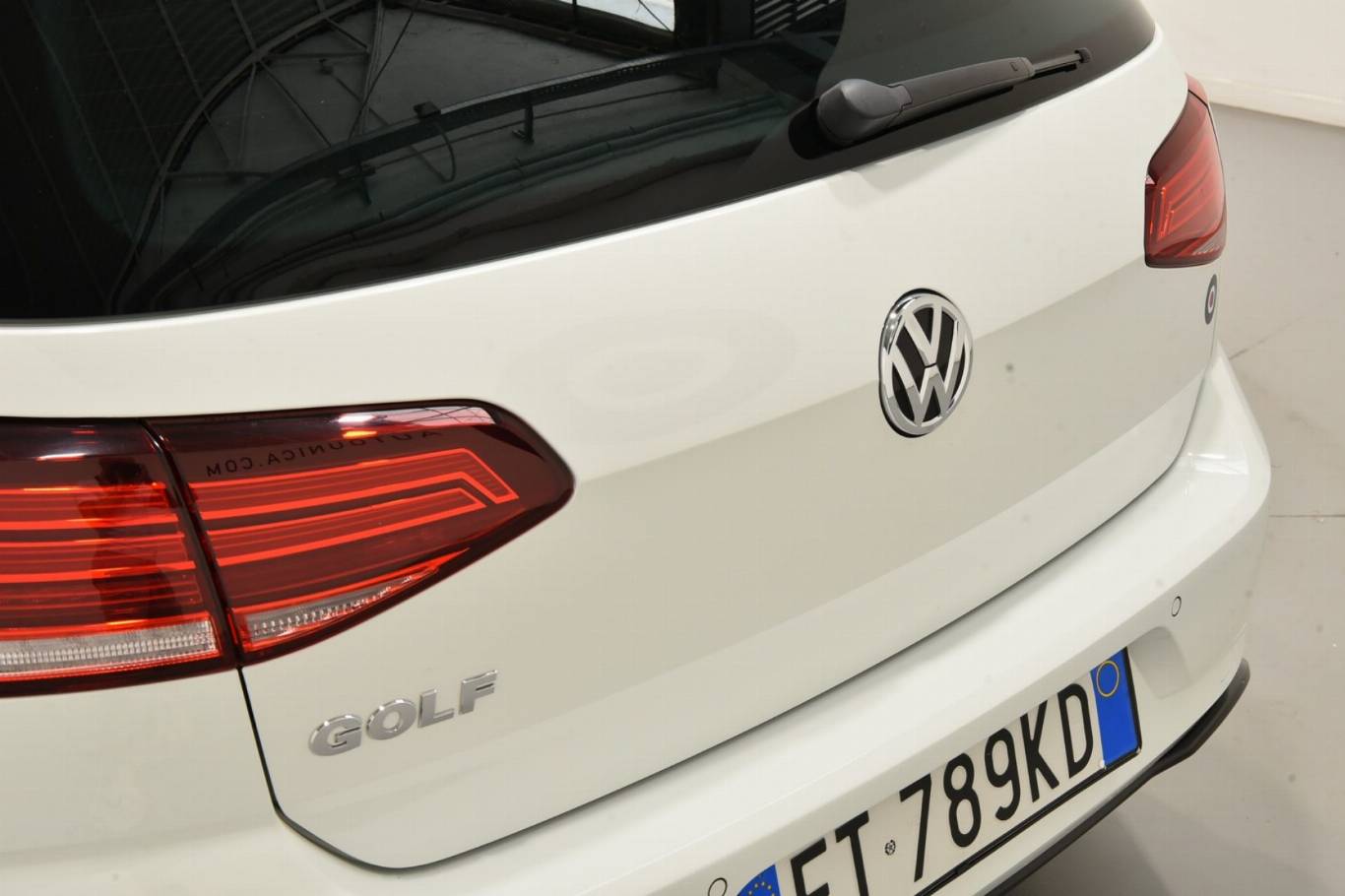 VOLKSWAGEN Golf 50