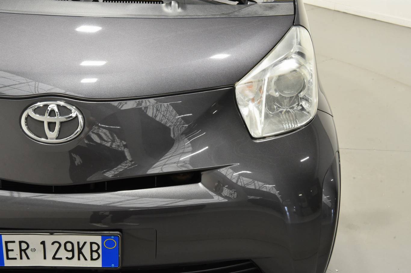 TOYOTA IQ 14