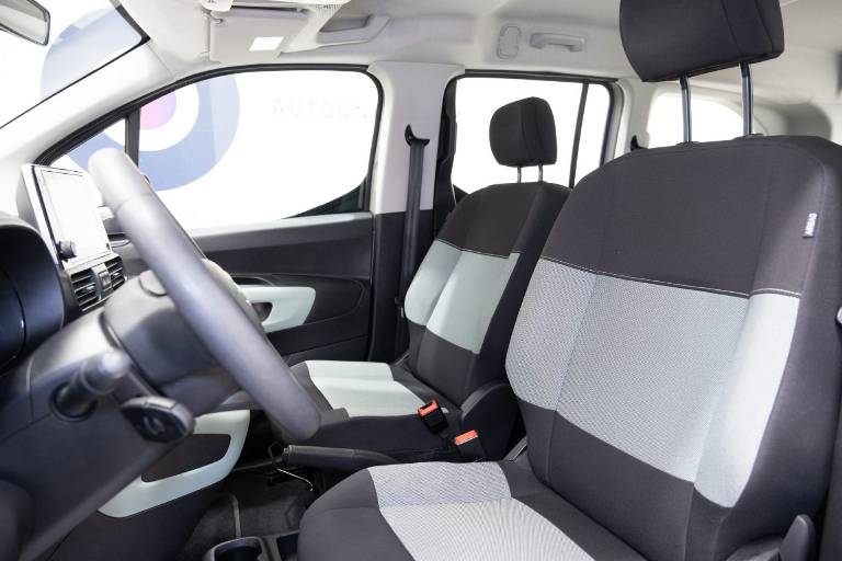 CITROEN Berlingo 6