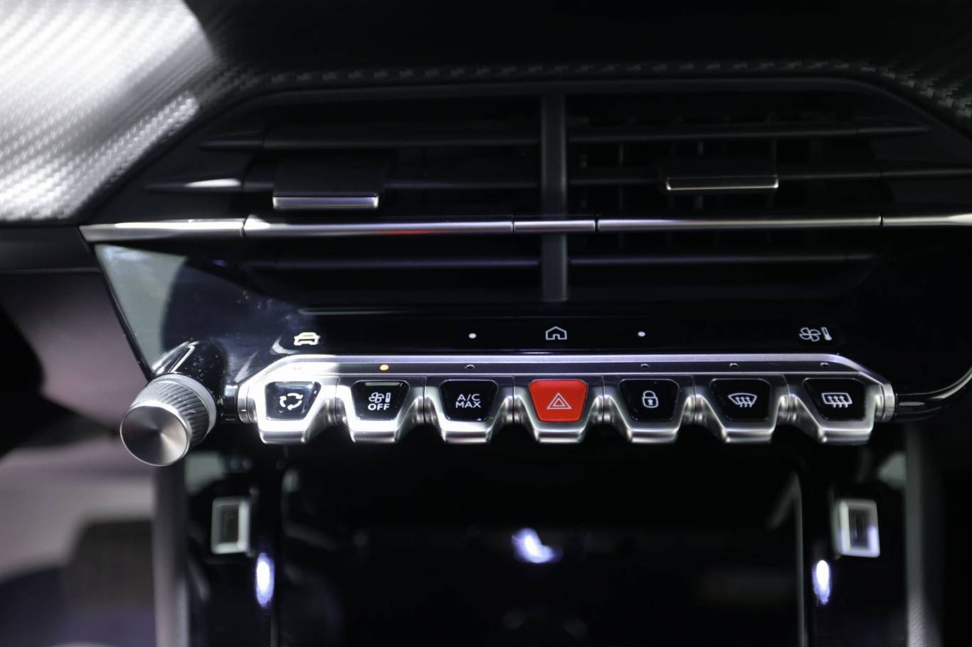 PEUGEOT 2008 30