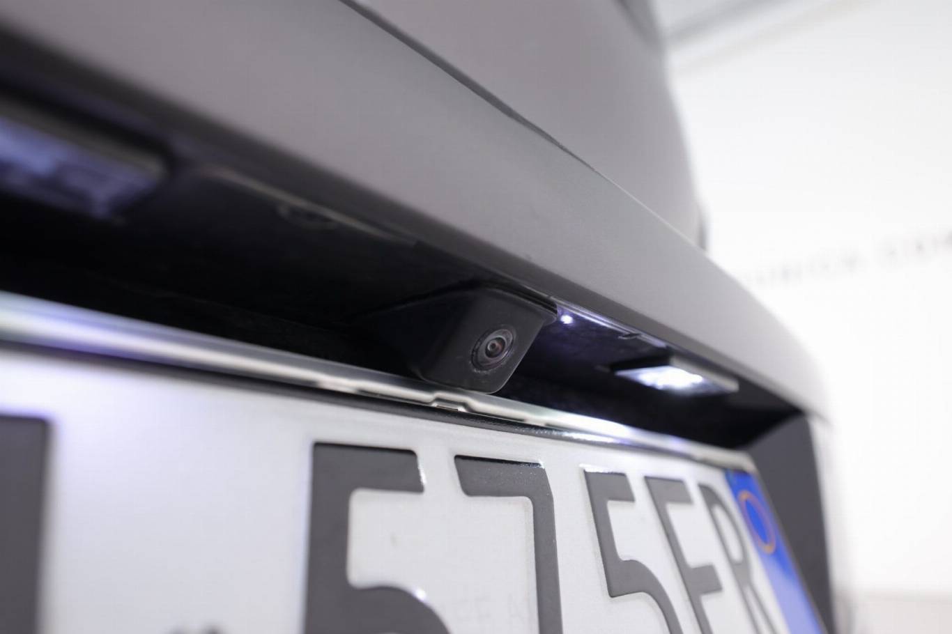 PEUGEOT 208 46