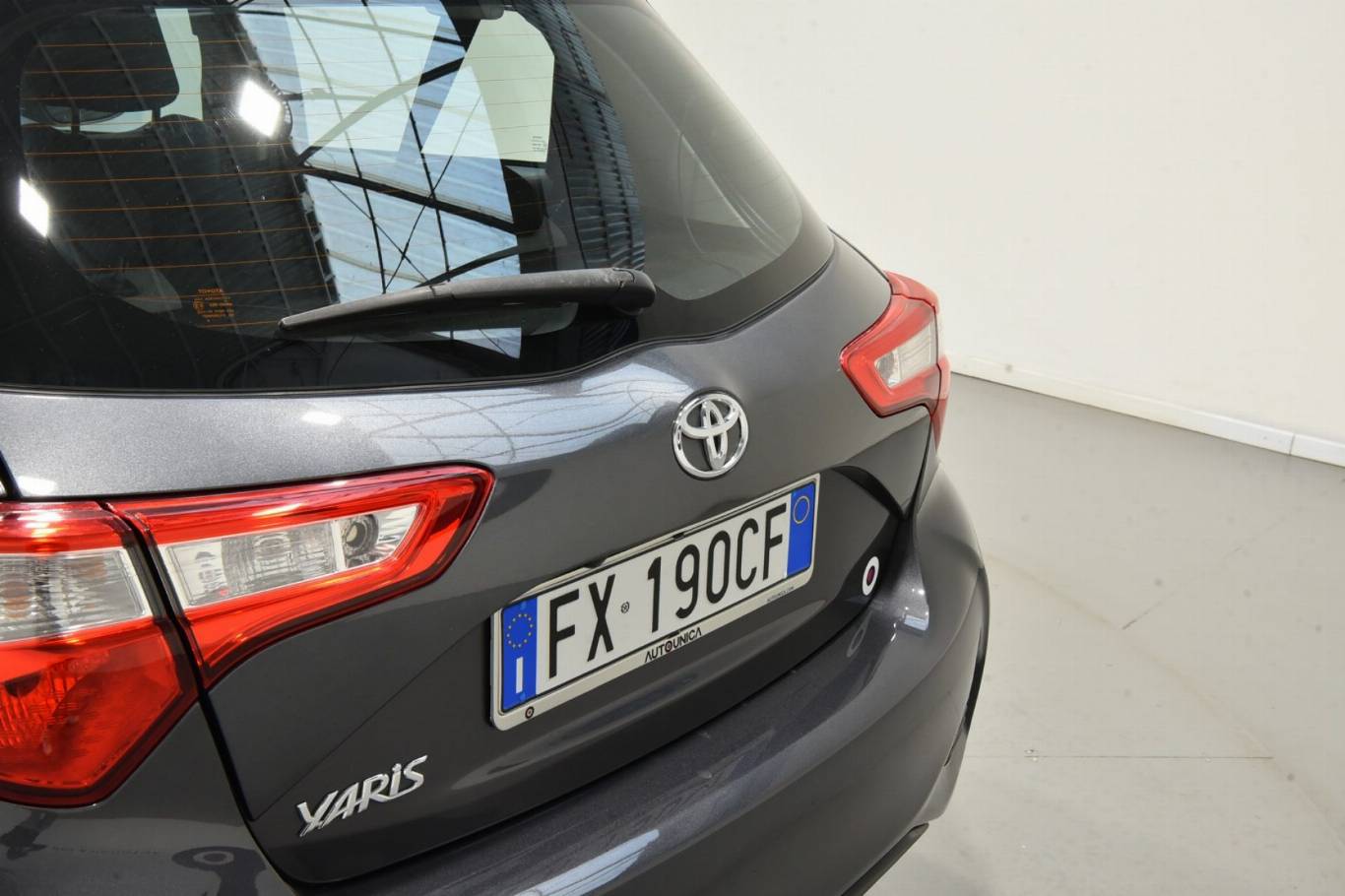 TOYOTA Yaris 41