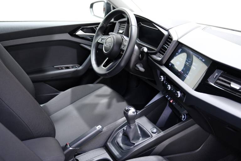 AUDI A1 53