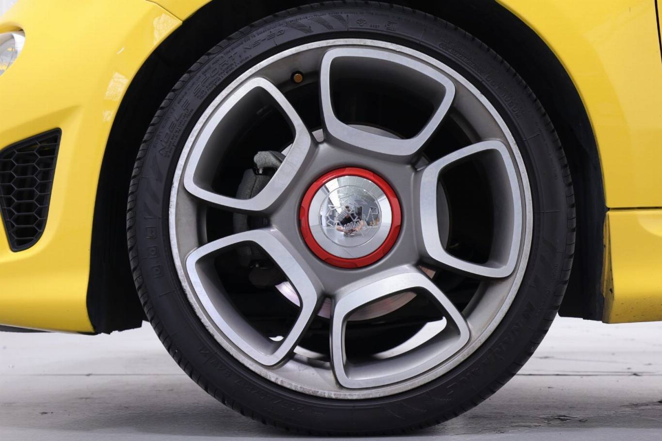 ABARTH 595 13