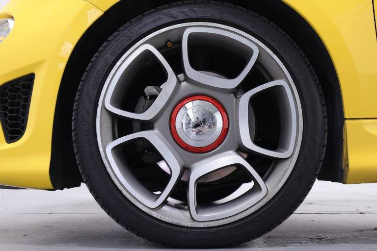 ABARTH 595 13