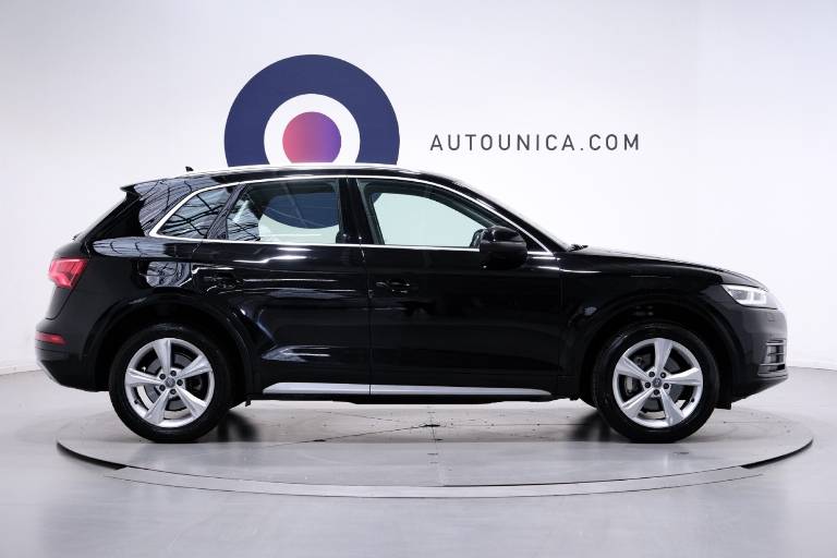 AUDI Q5 4