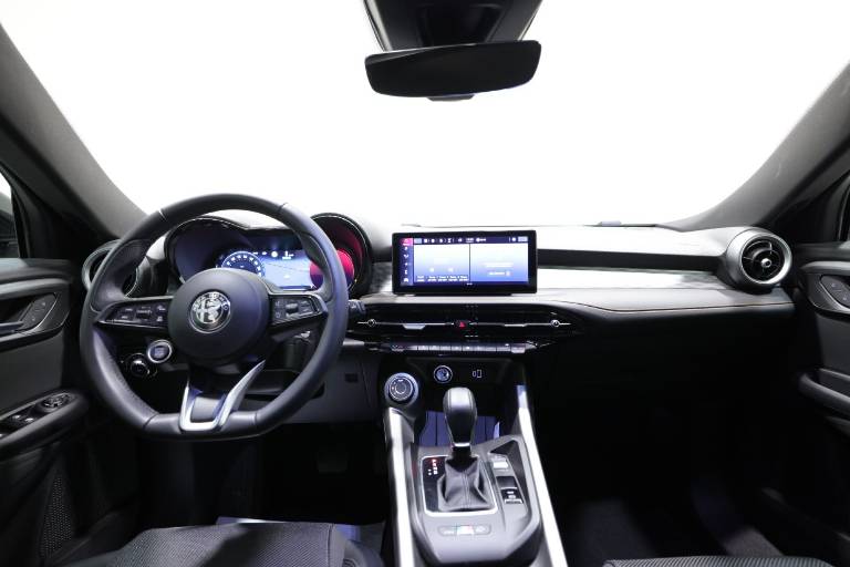 ALFA ROMEO Tonale 10