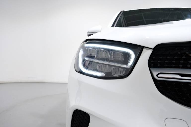 MERCEDES-BENZ GLC 200 17