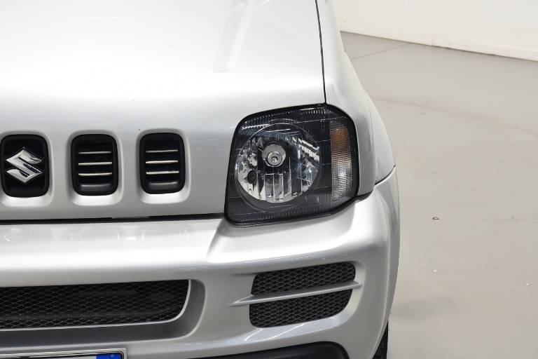 SUZUKI Jimny 24