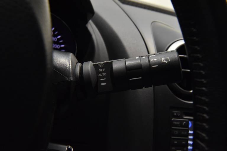 NISSAN Qashqai 24