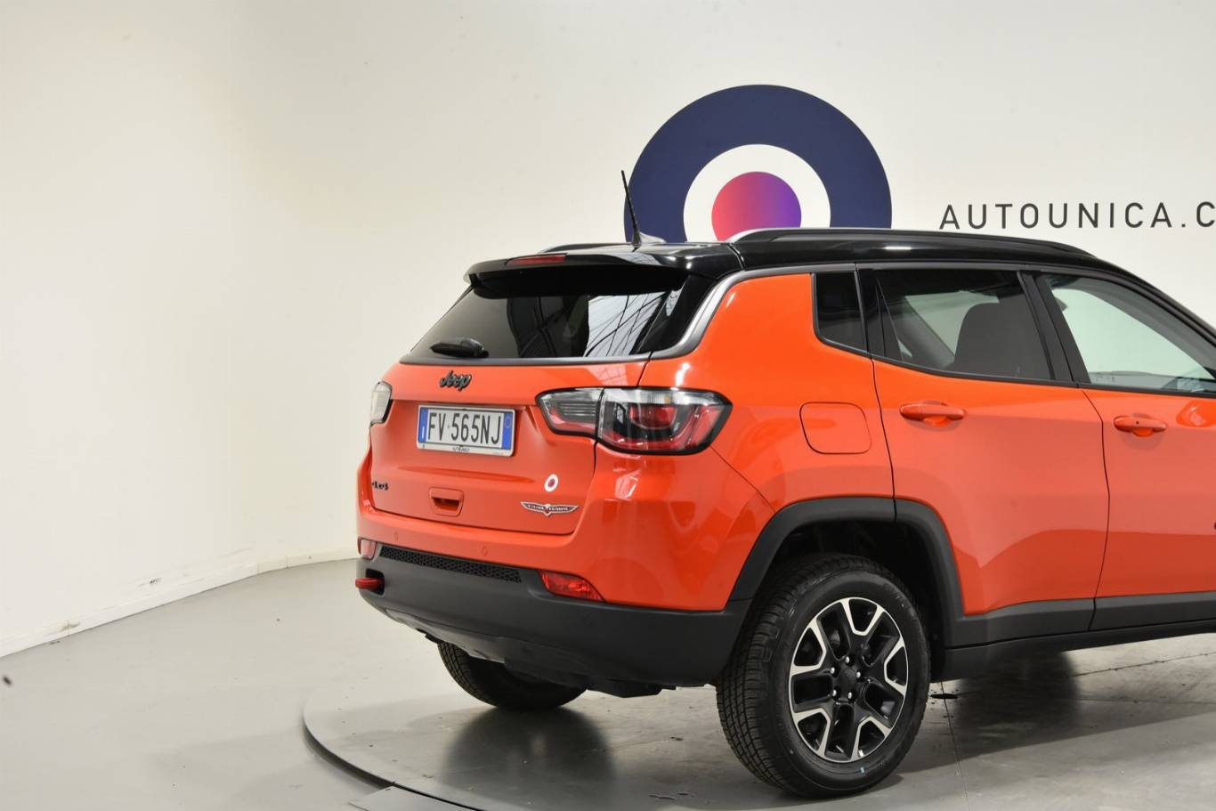 JEEP Compass 16