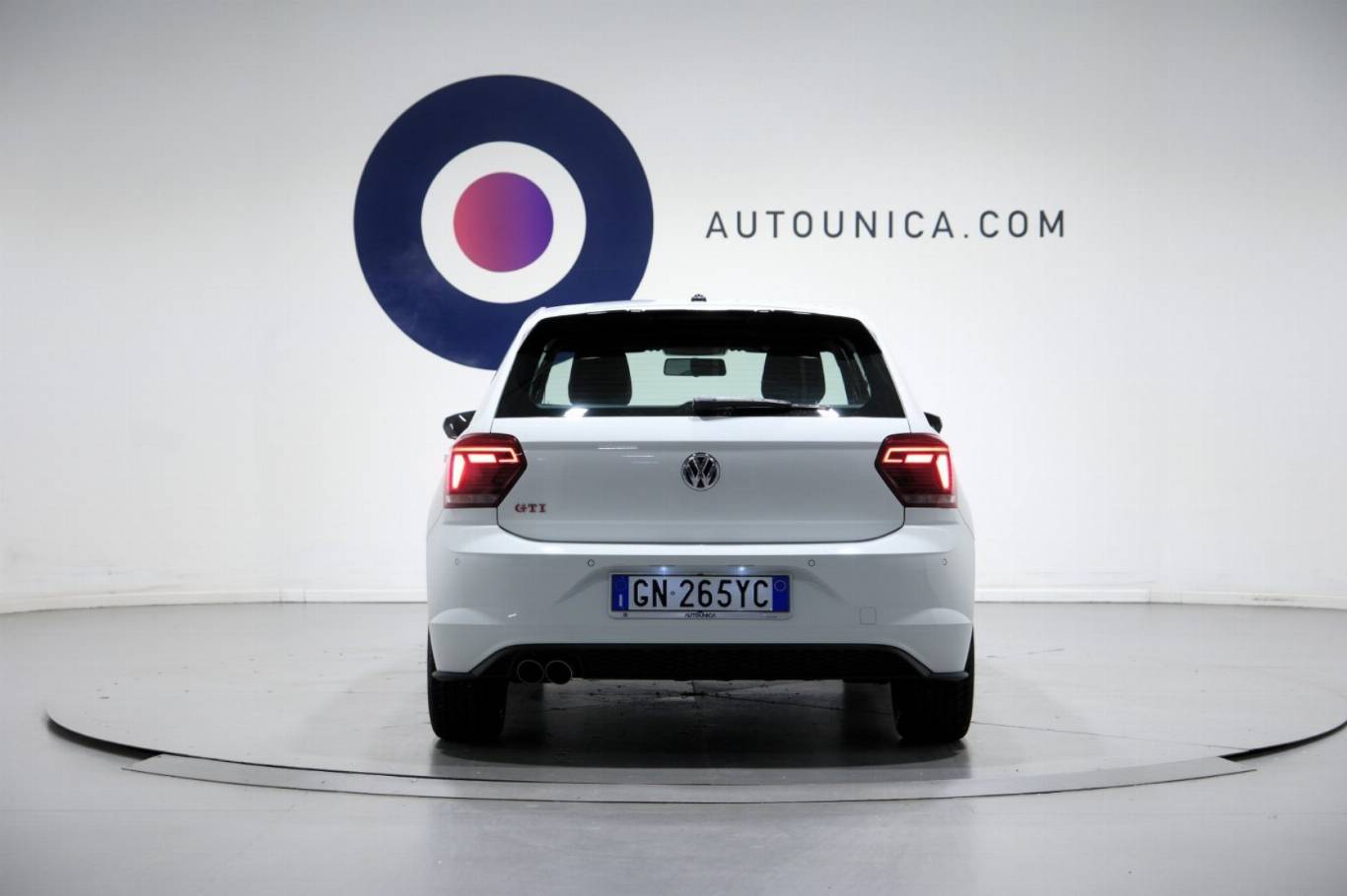 VOLKSWAGEN Polo GTI 12