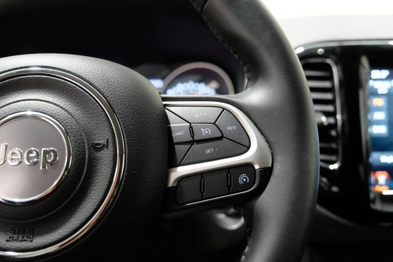 JEEP Compass 23