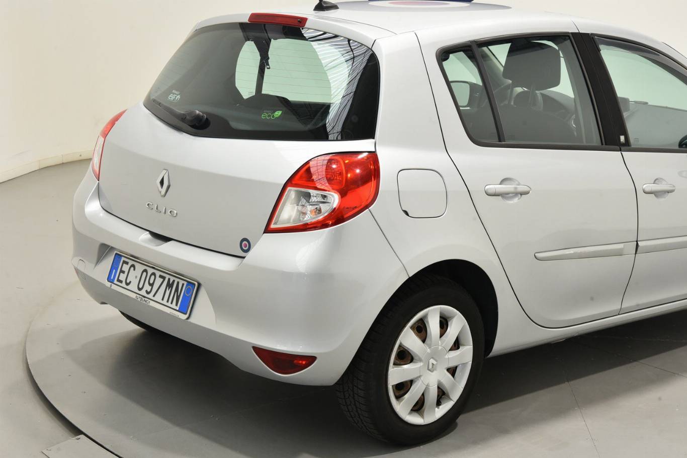 RENAULT Clio 16