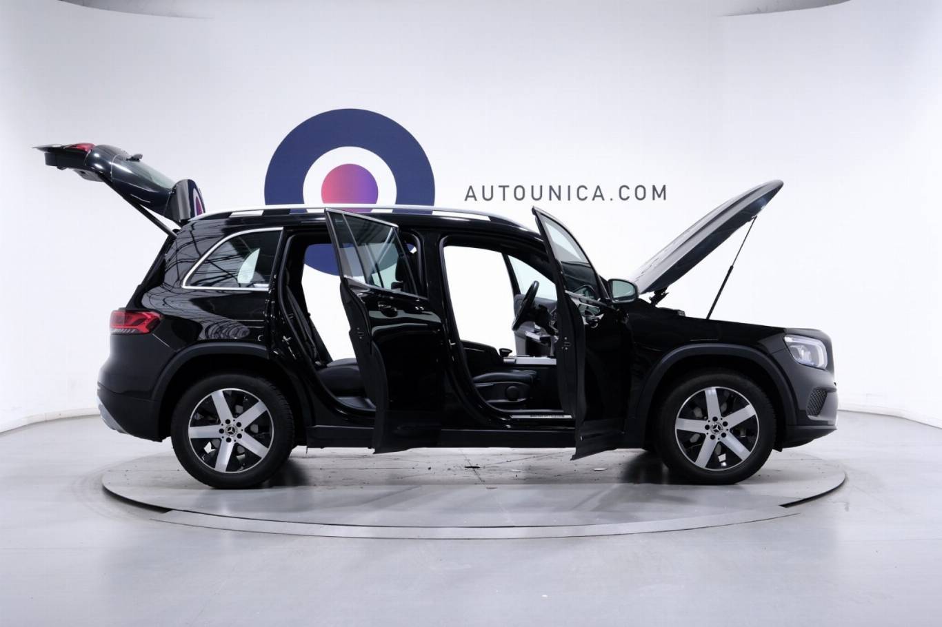 MERCEDES-BENZ GLB 200 68