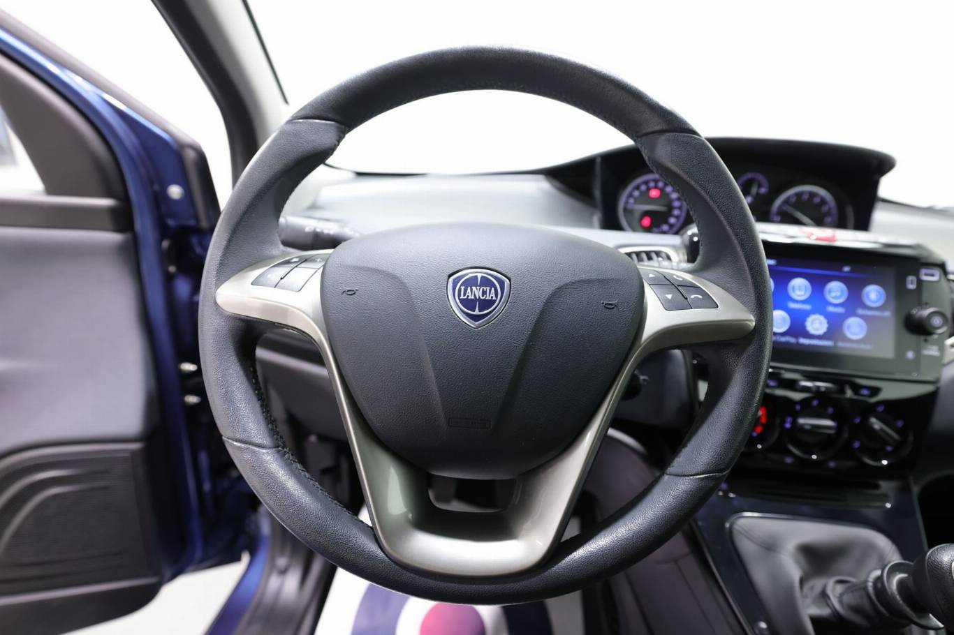 LANCIA Ypsilon 14