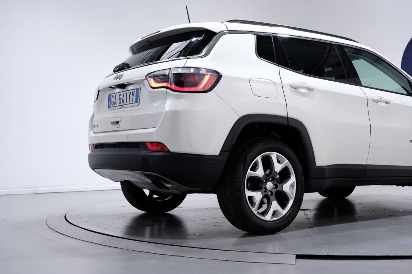 JEEP Compass 44