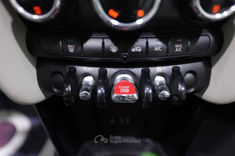 MINI Cooper 40