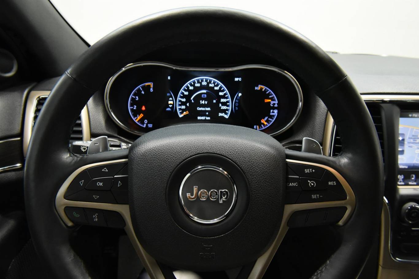 JEEP Grand Cherokee 27