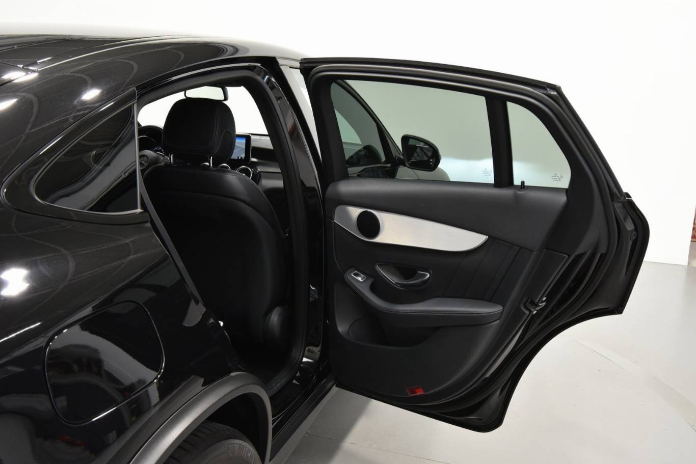 MERCEDES-BENZ GLC 220 49