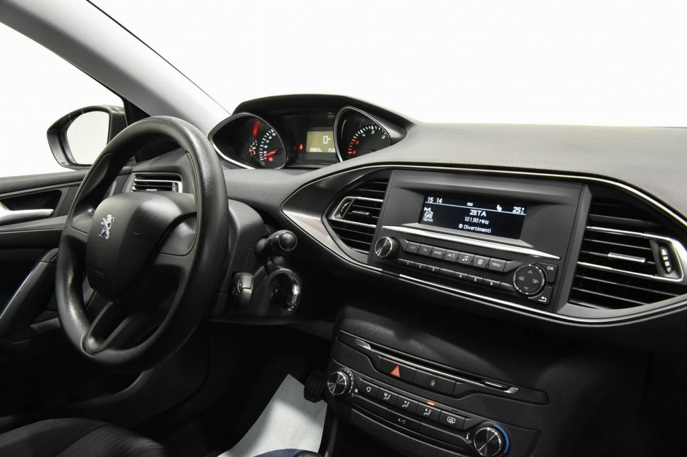 PEUGEOT 308 24