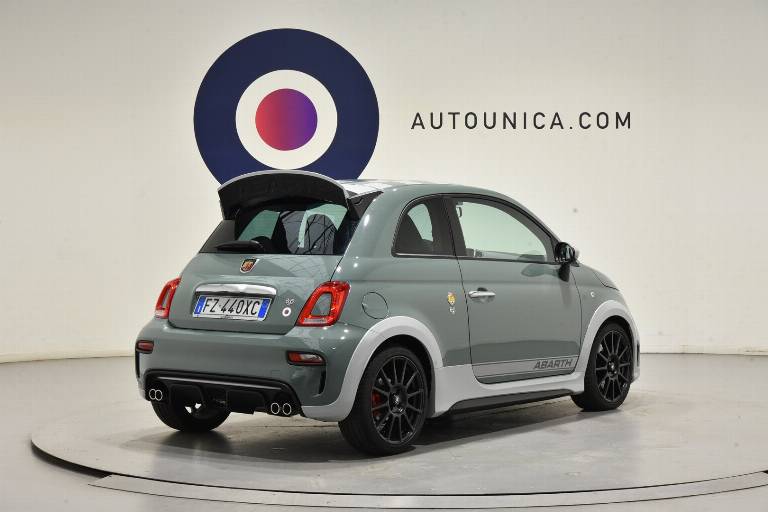 ABARTH 695 30