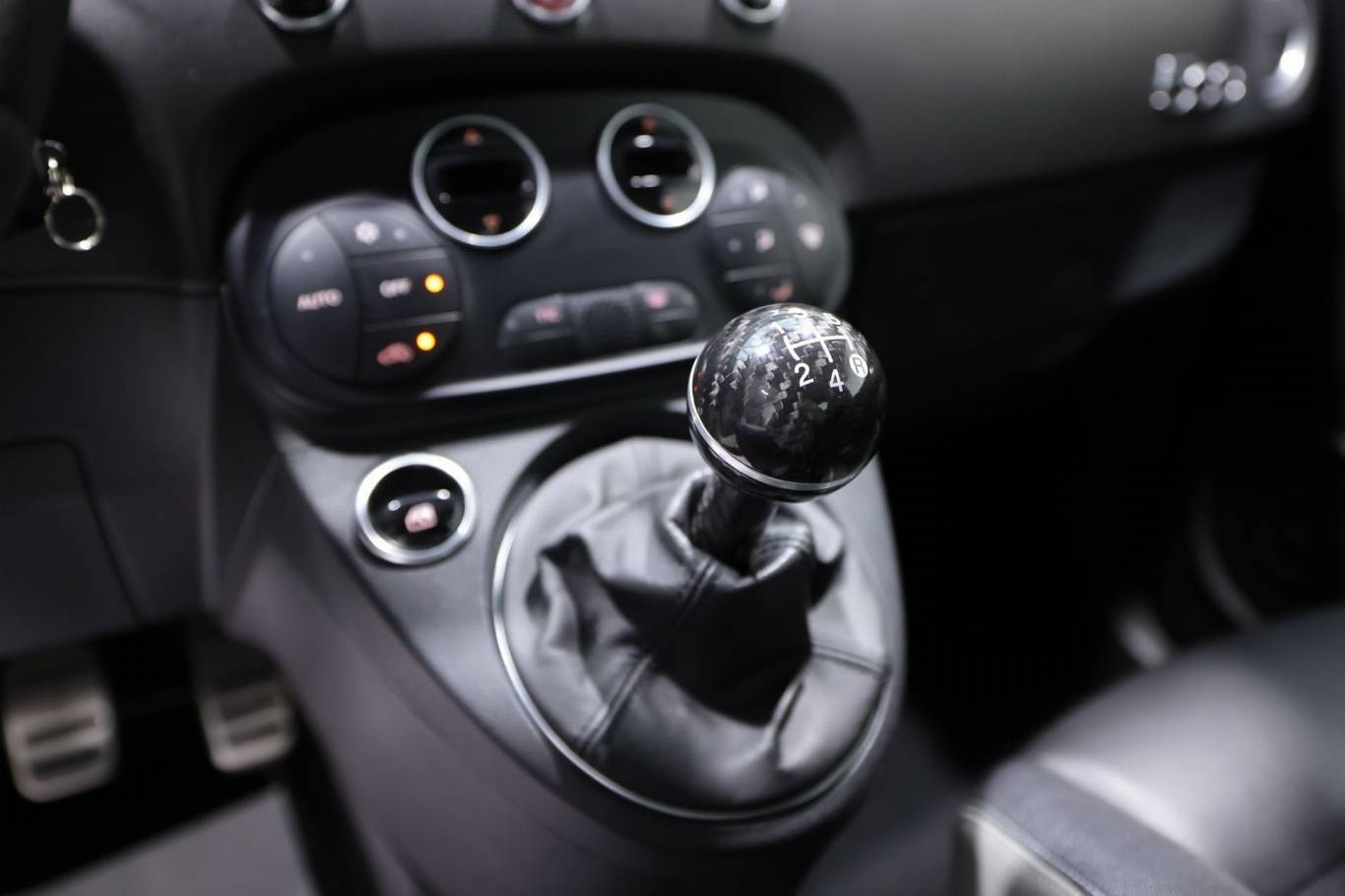 ABARTH 595 26