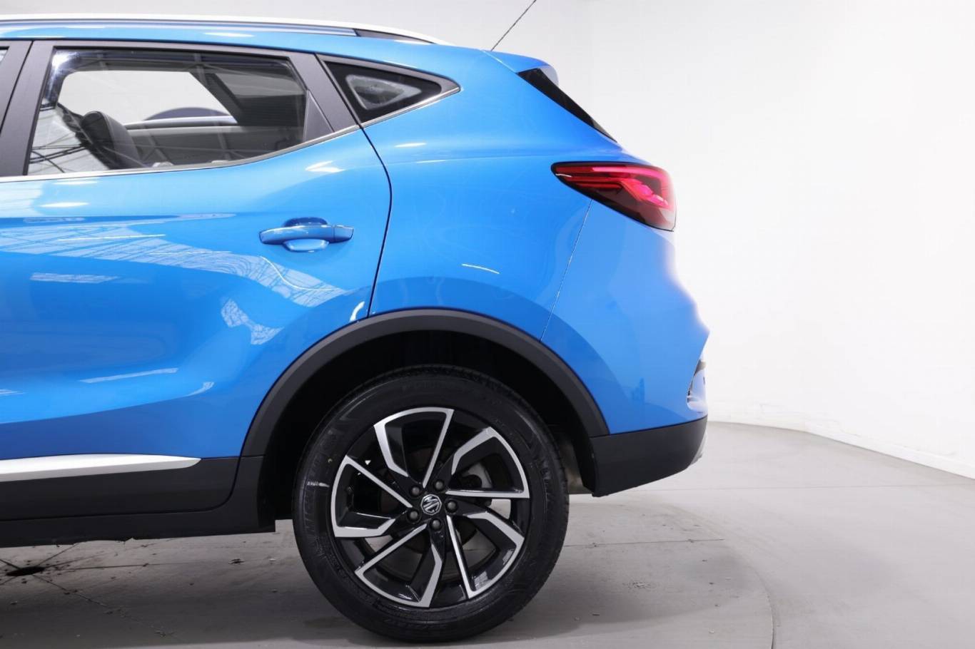 MG ZS 45