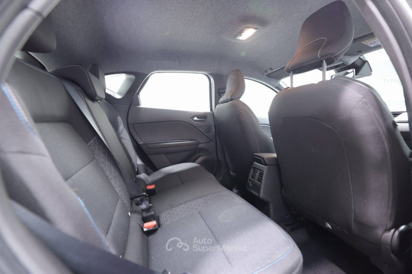 RENAULT Captur 44