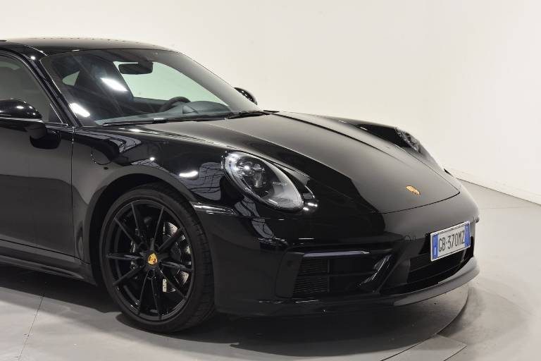PORSCHE 911 13