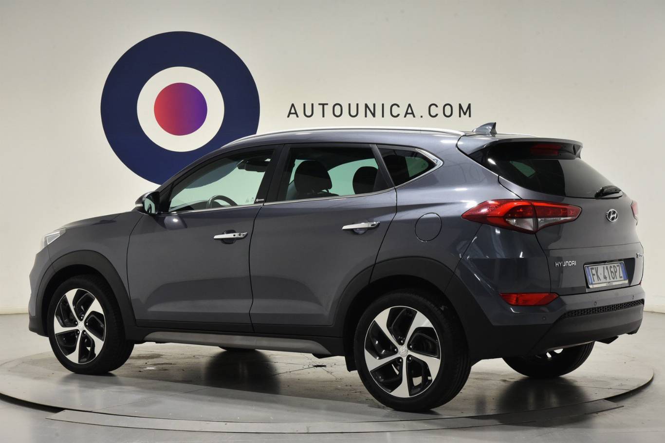HYUNDAI Tucson 2