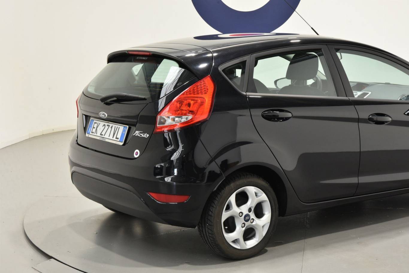 FORD Fiesta 18