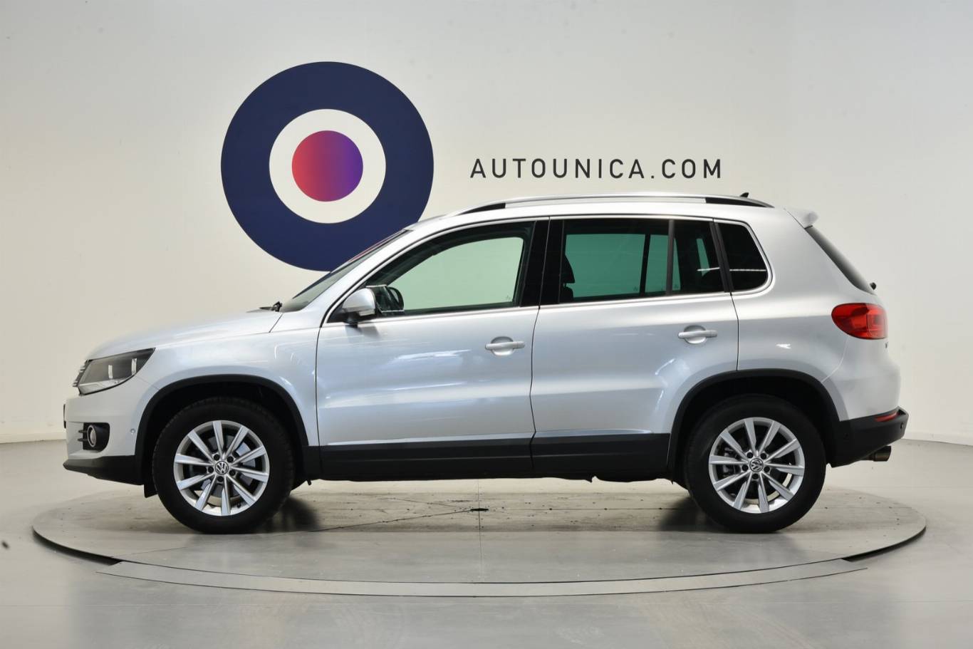 VOLKSWAGEN Tiguan 31