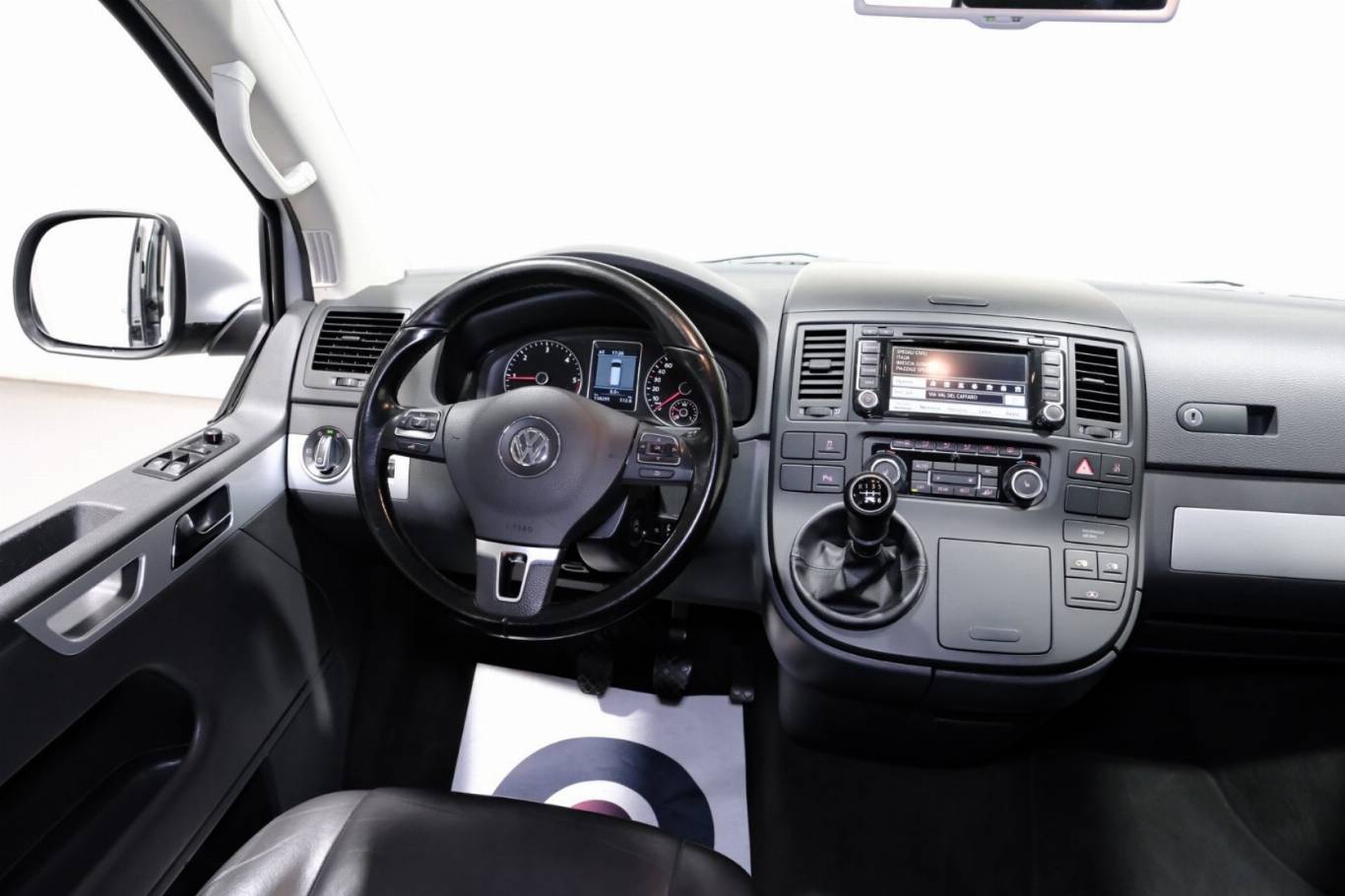 VOLKSWAGEN T5 Multivan 47
