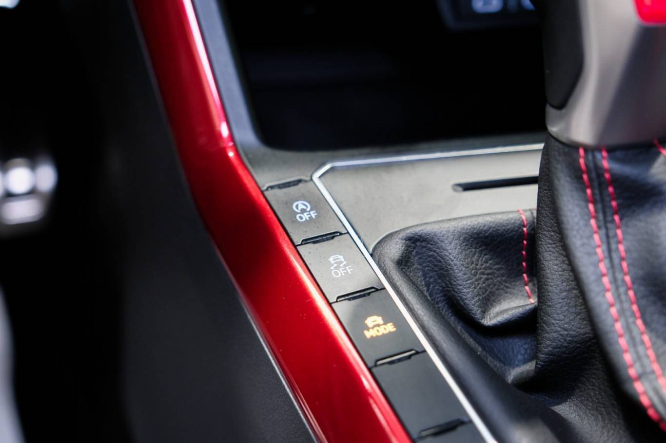 VOLKSWAGEN Polo GTI 27