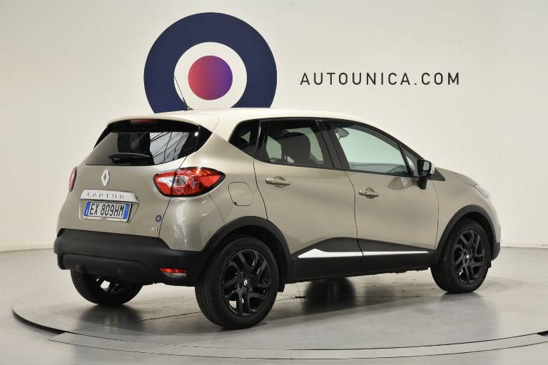 RENAULT Captur 30
