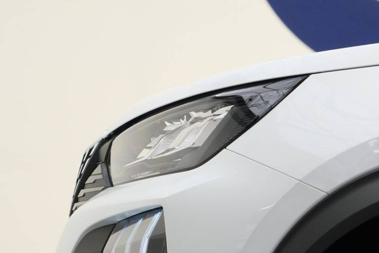 PEUGEOT 2008 20