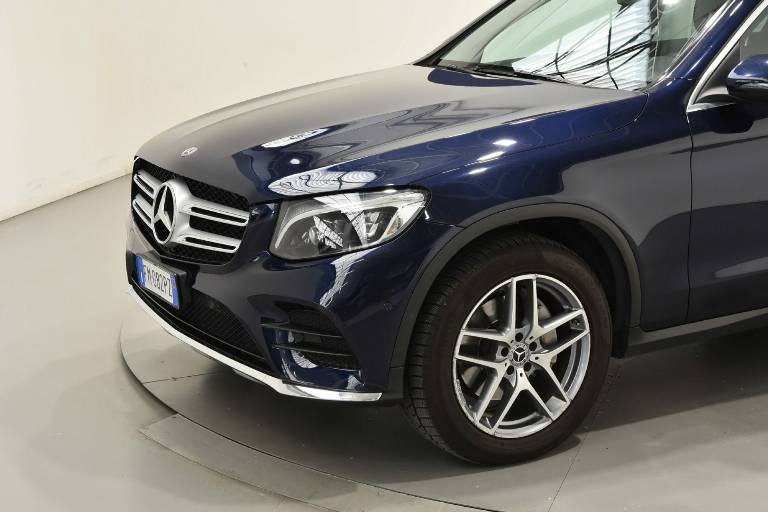 MERCEDES-BENZ GLC 220 16