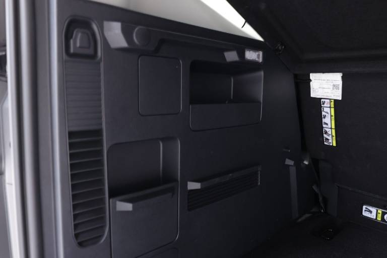 FORD Tourneo Courier 51